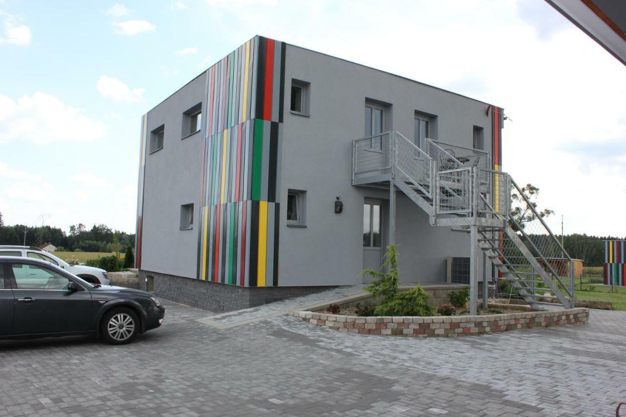 Penzion Na Samotach Apartment Jindrichuv Hradec Exterior photo