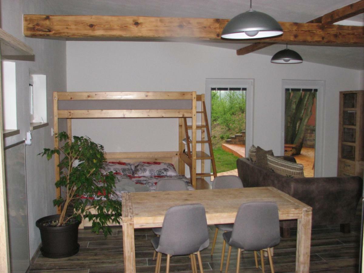 Penzion Na Samotach Apartment Jindrichuv Hradec Exterior photo